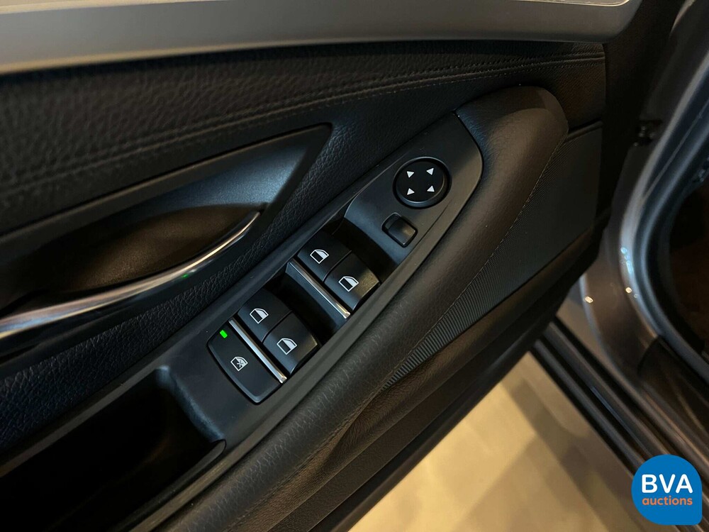 BMW 530i High Executive Touring 5er Serie 272 PS 2012, 7-SJV-26.