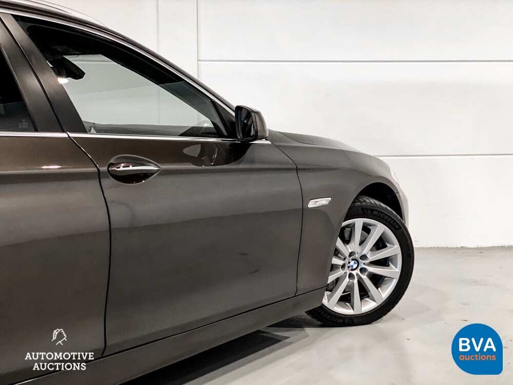 BMW 530i High Executive Touring 5er Serie 272 PS 2012, 7-SJV-26.