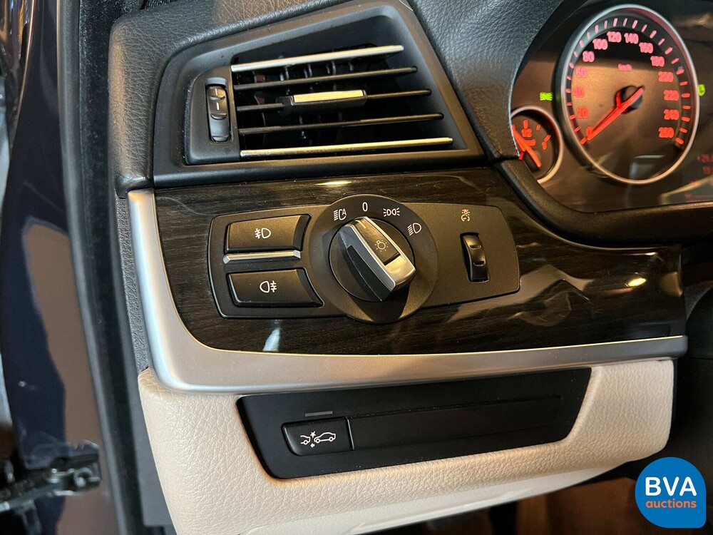 BMW 535d High Executive Touring 5er 299PS 2011 -Org. NL-, 66-PFF-9.