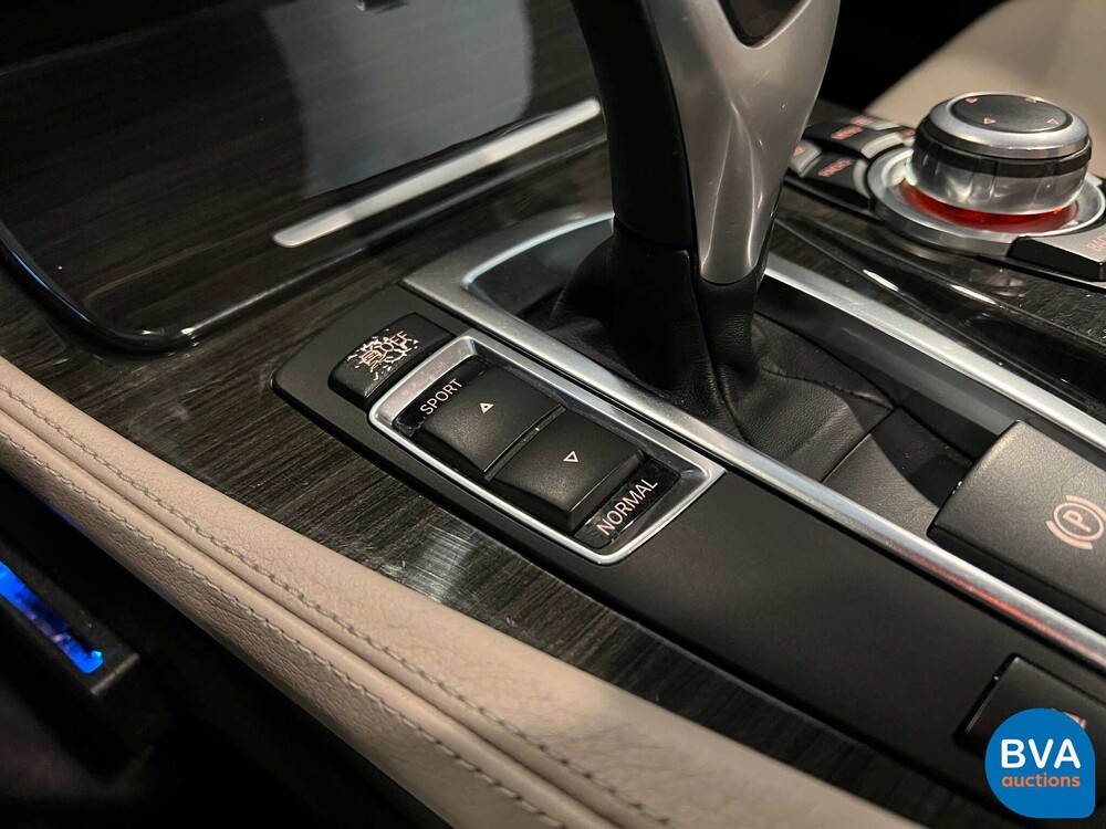 BMW 535d High Executive Touring 5er 299PS 2011 -Org. NL-, 66-PFF-9.