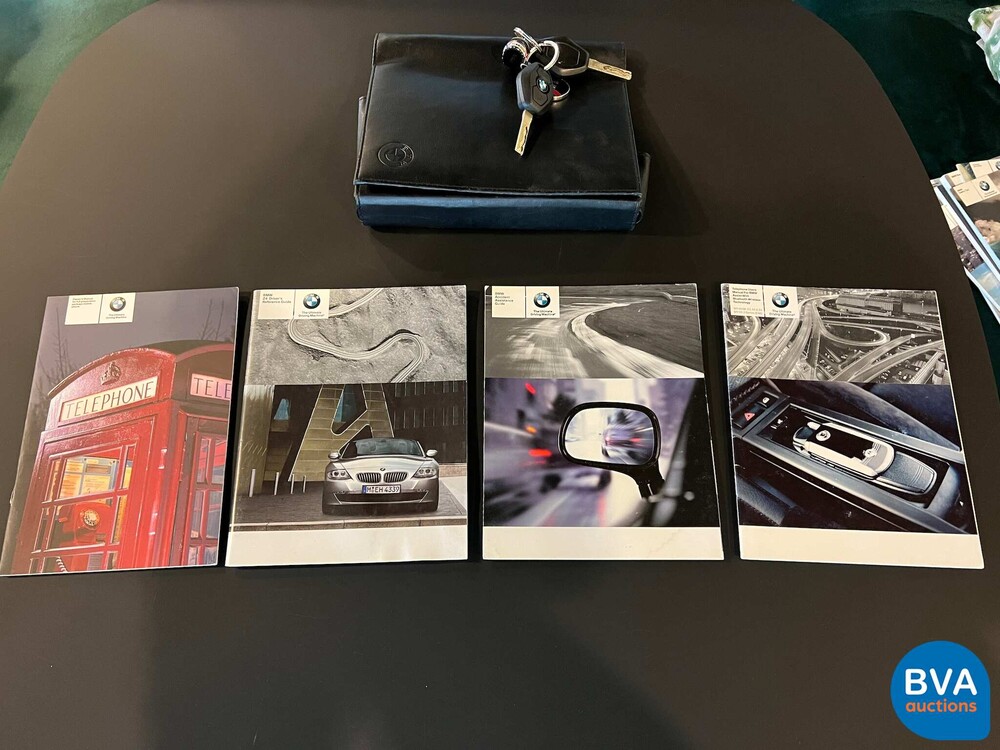 BMW Z4 M Roadster 3.2 334 PS 2006 Z4M Handbuch, L-039-VV.