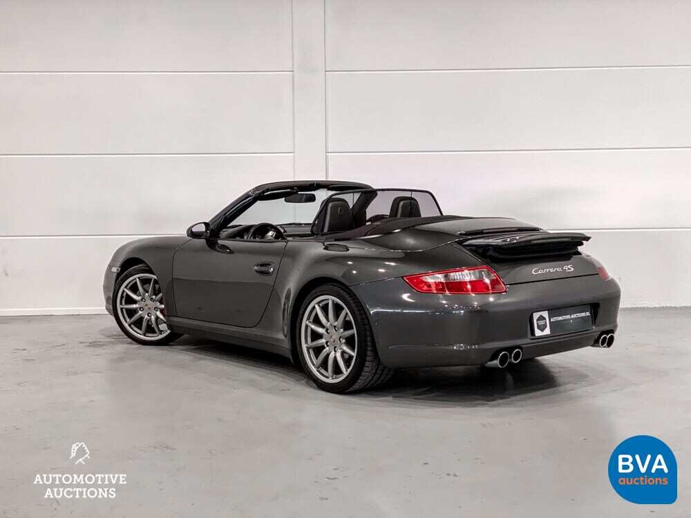 Porsche 911 3.8 Carrera 4S SportChrono Cabriolet 355pk 2006, 79-RFZ-8.