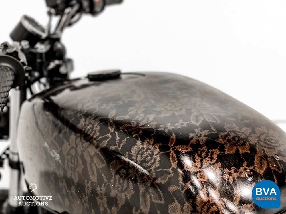 Suzuki GS750 Cafe Racer 63 PS 1977, XZ-95-55.