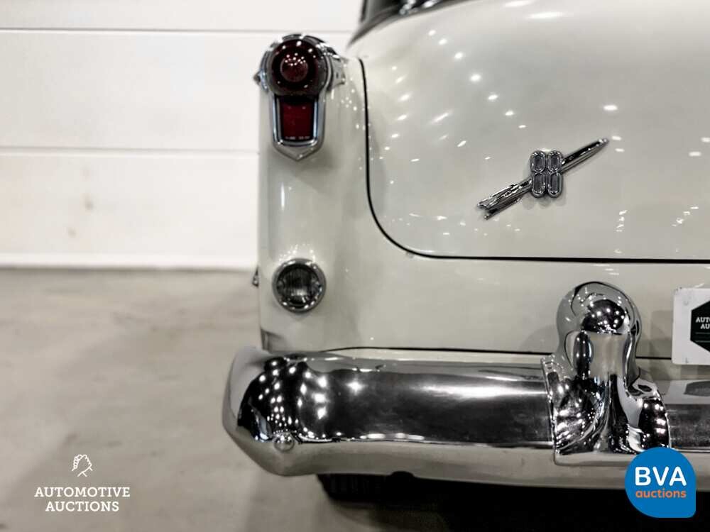 Oldsmobile 88 V8 1953, DM-37-90