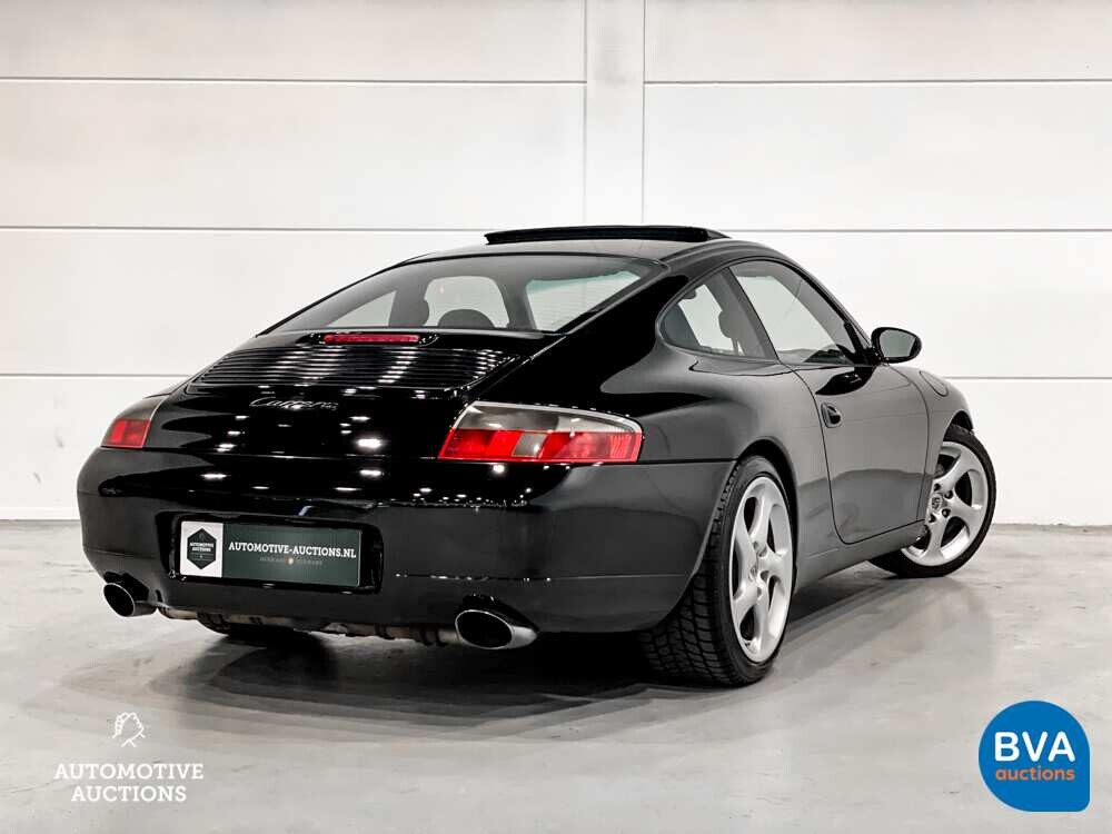 Porsche 911 Carrera 3.4 Coupé 300 PS 2000, 19-FZ-LD.