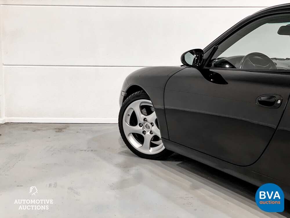 Porsche 911 Carrera 3.4 Coupé 300 PS 2000, 19-FZ-LD.