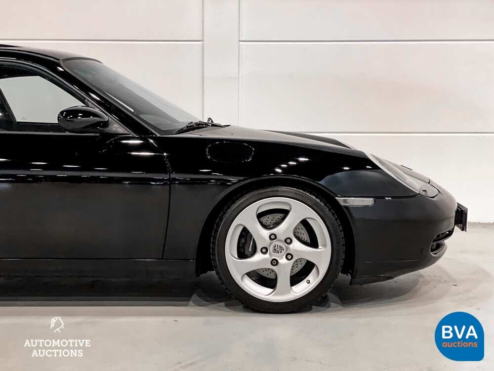 Porsche 911 Carrera 3.4 Coupé 300 PS 2000, 19-FZ-LD.