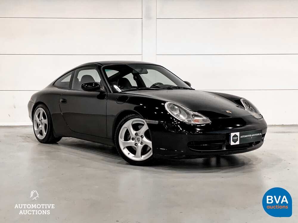 Porsche 911 Carrera 3.4 Coupé 300 PS 2000, 19-FZ-LD.