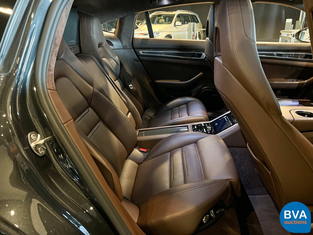 Porsche Panamera Turbo S E-Hybrid 4.0 V8 SportChrono 680hp 2018 -Org. NL-, RR-712-R.