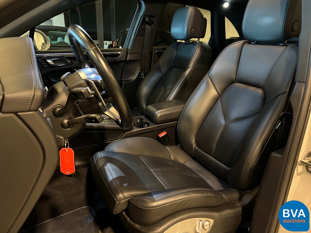 Porsche Macan S 3.0 V6 354hp 2019, N-204-DD.