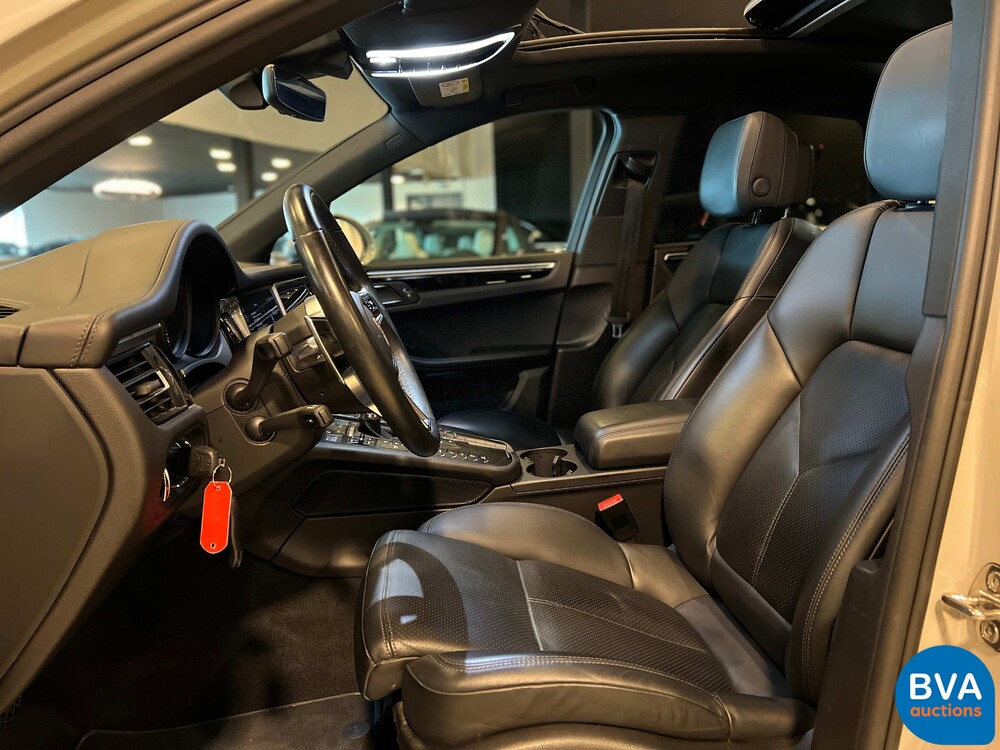 Porsche Macan S 3.0 V6 354hp 2019, N-204-DD.