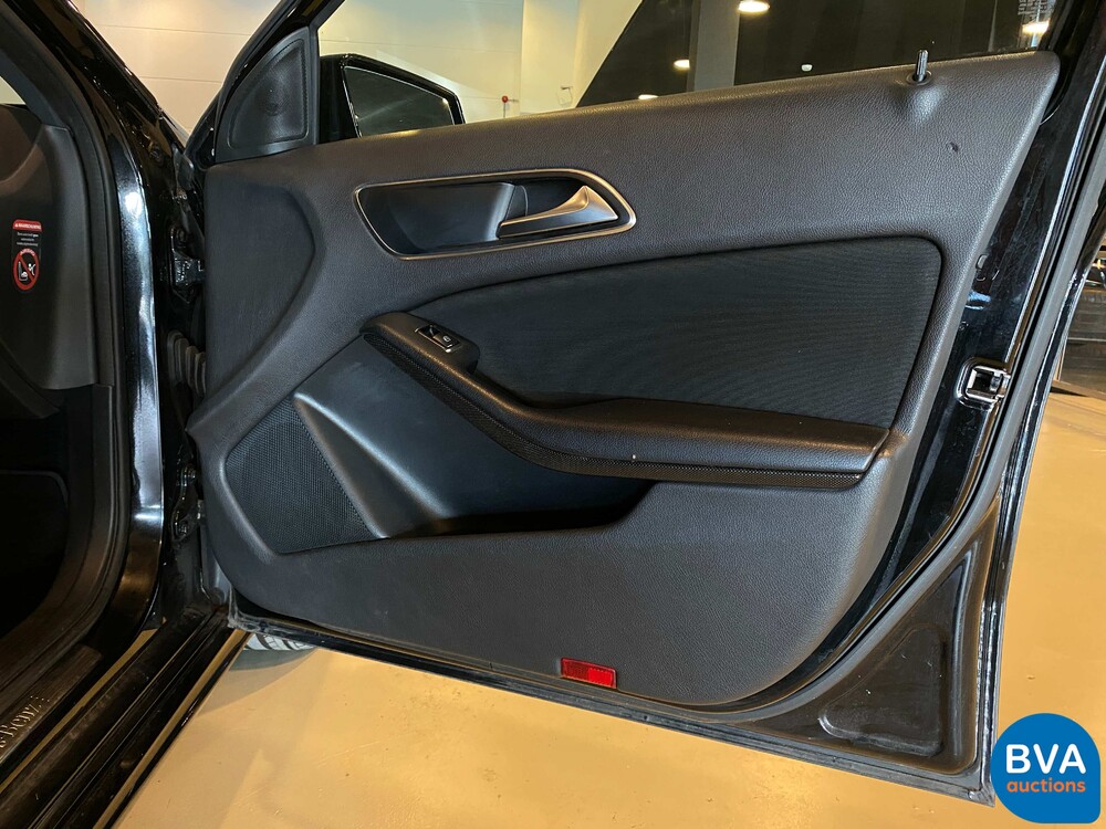 Mercedes-Benz A180 Prestige A-Klasse 122 PS 2013, KG-616-H.