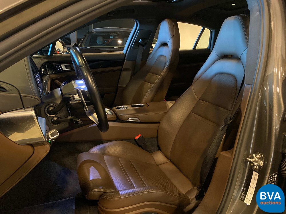 Porsche Panamera 4S 2.9 V6 441PS 2017 Neues Modell -Org. NL-, NB-501-G.