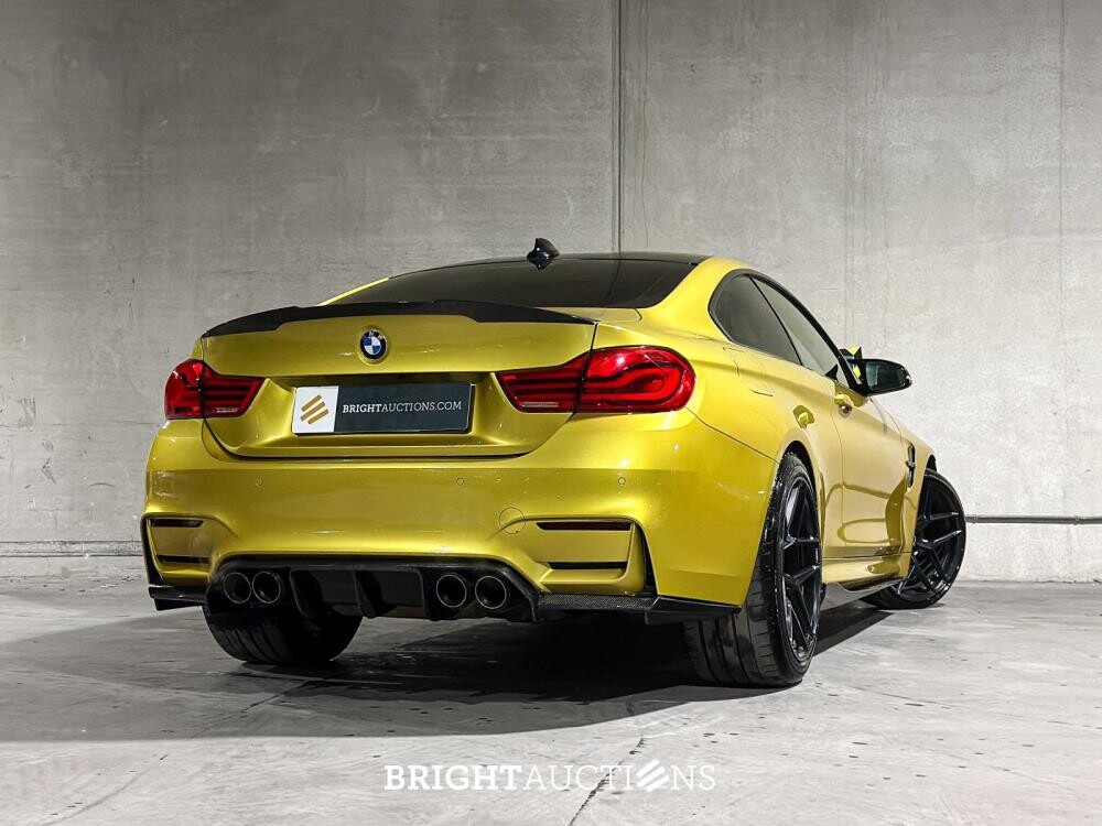 BMW M4 Coupe 3.0 580PS 2014 4er Serie F82