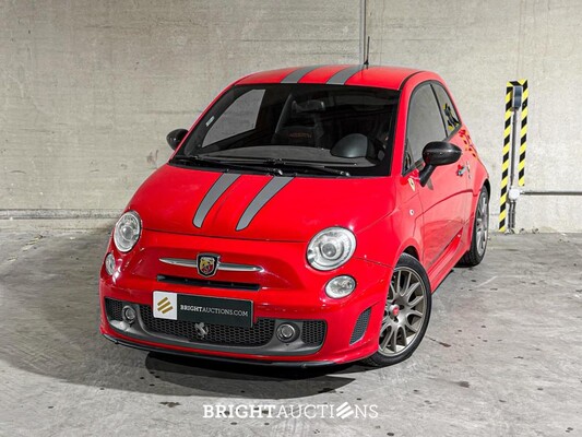 Fiat Abarth 695 Tributo Ferrari AKRAPOVIC 180pk