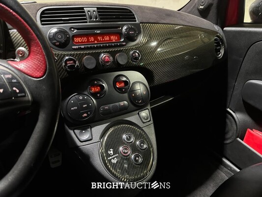 Fiat Abarth 695 Tributo Ferrari AKRAPOVIC 180pk