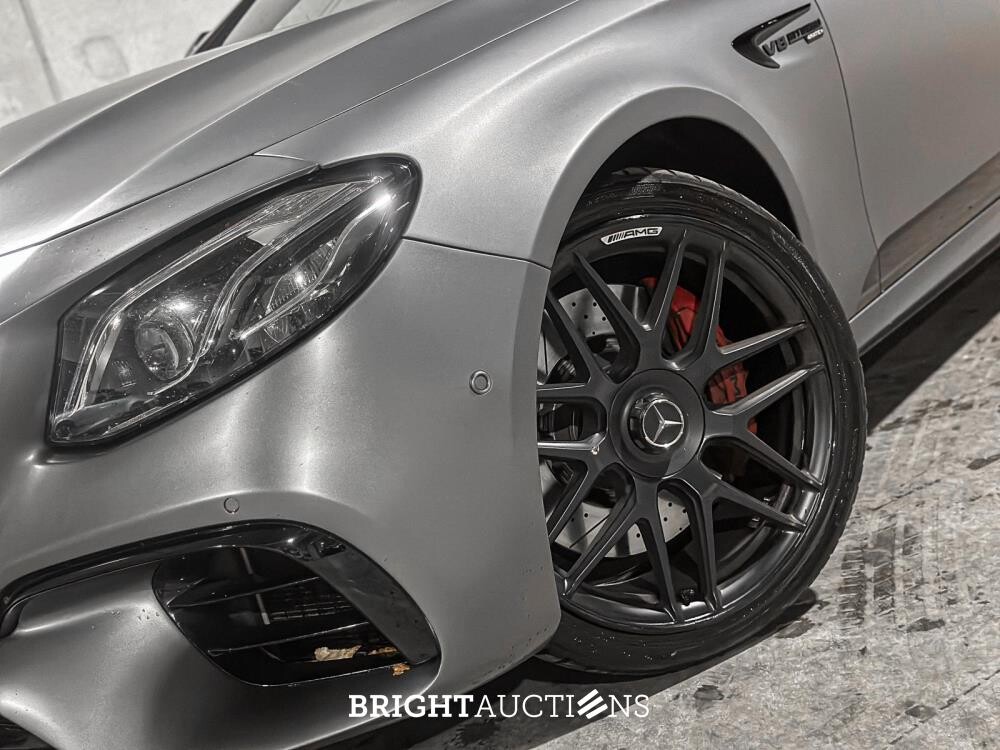Mercedes-Benz E63 S AMG 4.0 V8 4Matic 612hp 2017 -CARBON- E-Klasse, GNZ-31-B