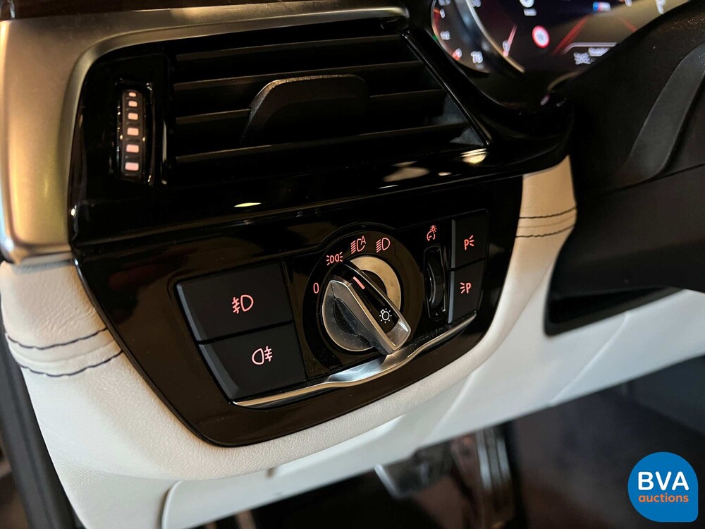 BMW 540i xDrive M-PERFROMANCE M-sport 5-Serie 340pk 2018 -Org. NL-, SH-052-H