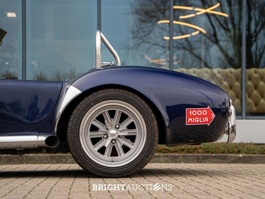 DAX Cobra 427 Tojeiro Cabriolet 3.9 V8 1997, 74-KGP-3