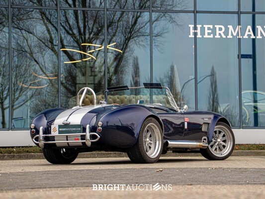 DAX Cobra 427 Tojeiro Cabriolet 3.9 V8 1997, 74-KGP-3