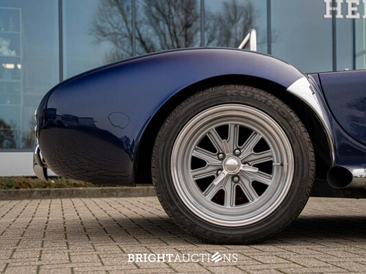 DAX Cobra 427 Tojeiro Cabriolet 3.9 V8 1997, 74-KGP-3