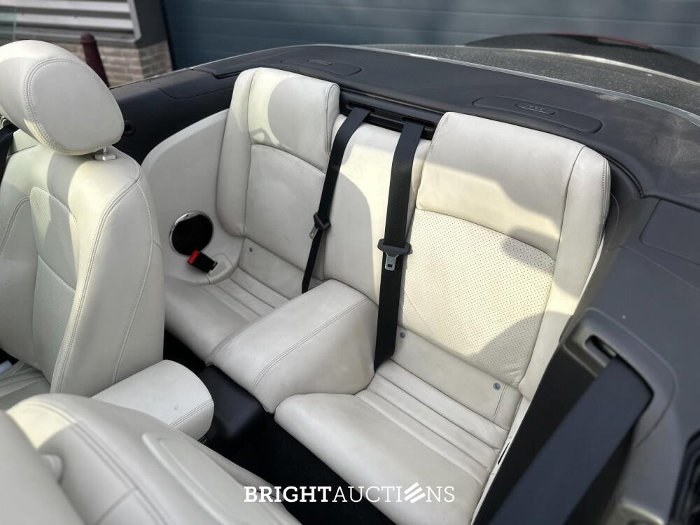 Jaguar XKR 5.0 V8 Supercharged Cabriolet 510pk 2010, SX-332-D