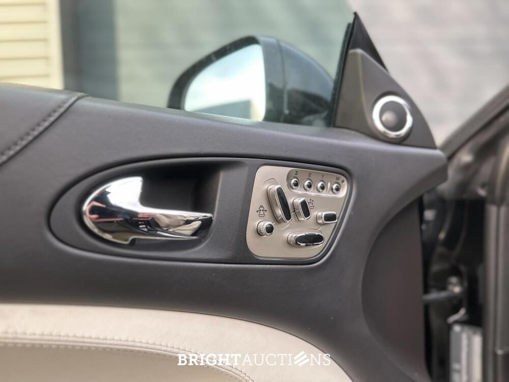 Jaguar XKR 5.0 V8 Supercharged Cabriolet 510pk 2010, SX-332-D