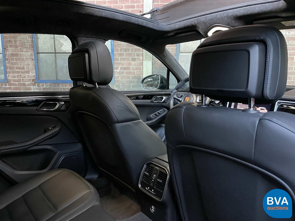 Porsche Macan Turbo 2.9 SportChrono 441pk 2020, J-177-TT