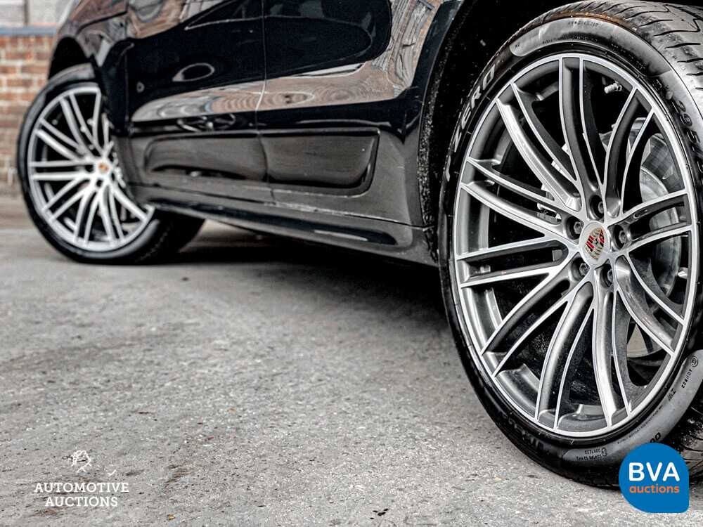Porsche Macan Turbo 2.9 SportChrono 441pk 2020, J-177-TT