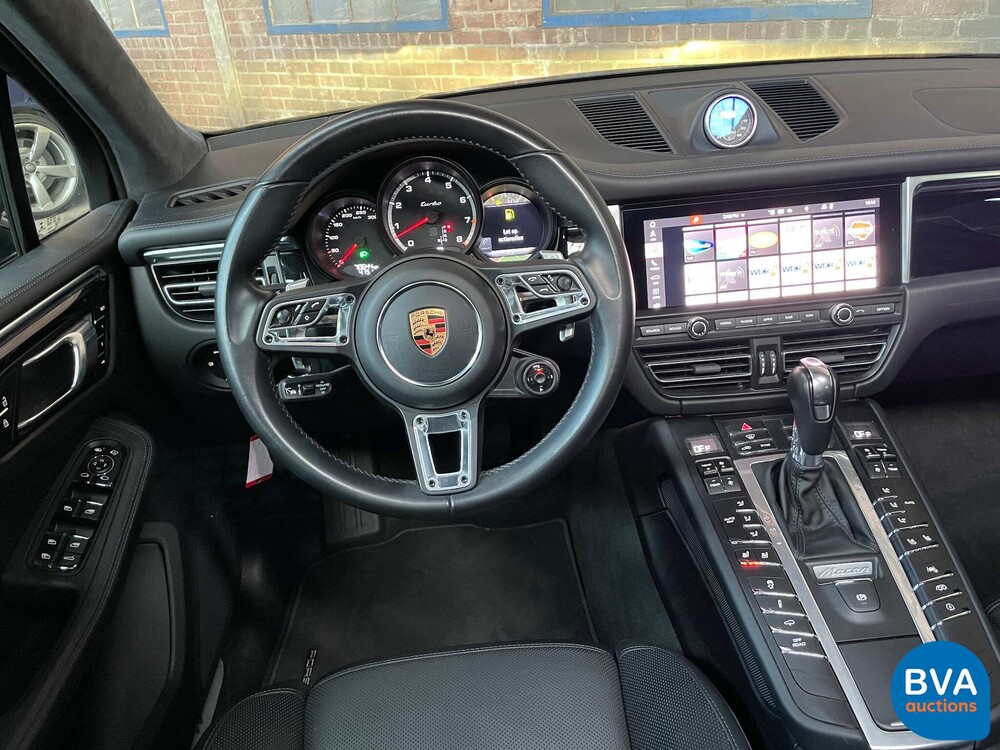Porsche Macan Turbo 2.9 SportChrono 441pk 2020, J-177-TT