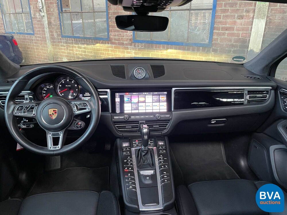 Porsche Macan Turbo 2.9 SportChrono 441pk 2020, J-177-TT