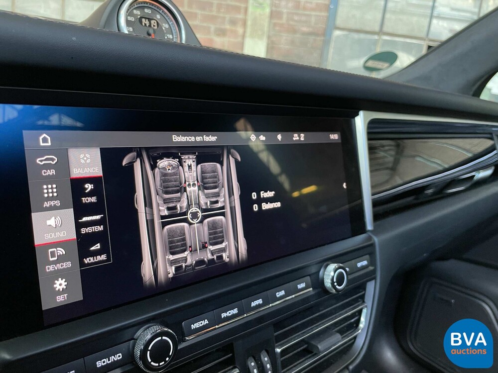 Porsche Macan Turbo 2.9 SportChrono 441pk 2020, J-177-TT