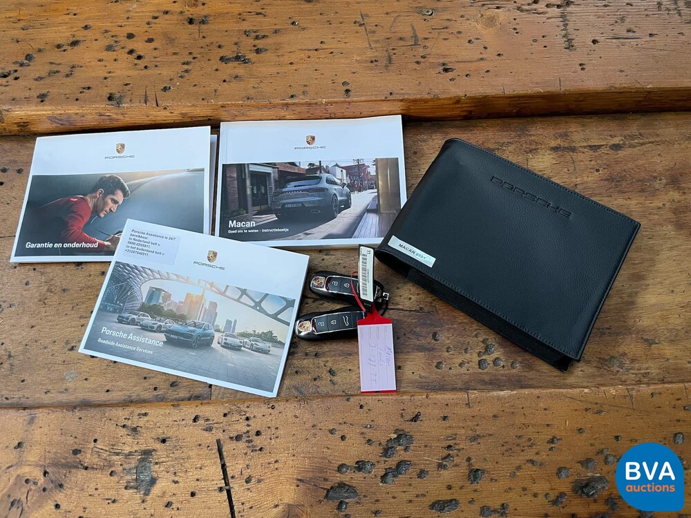 Porsche Macan Turbo 2.9 SportChrono 441pk 2020, J-177-TT