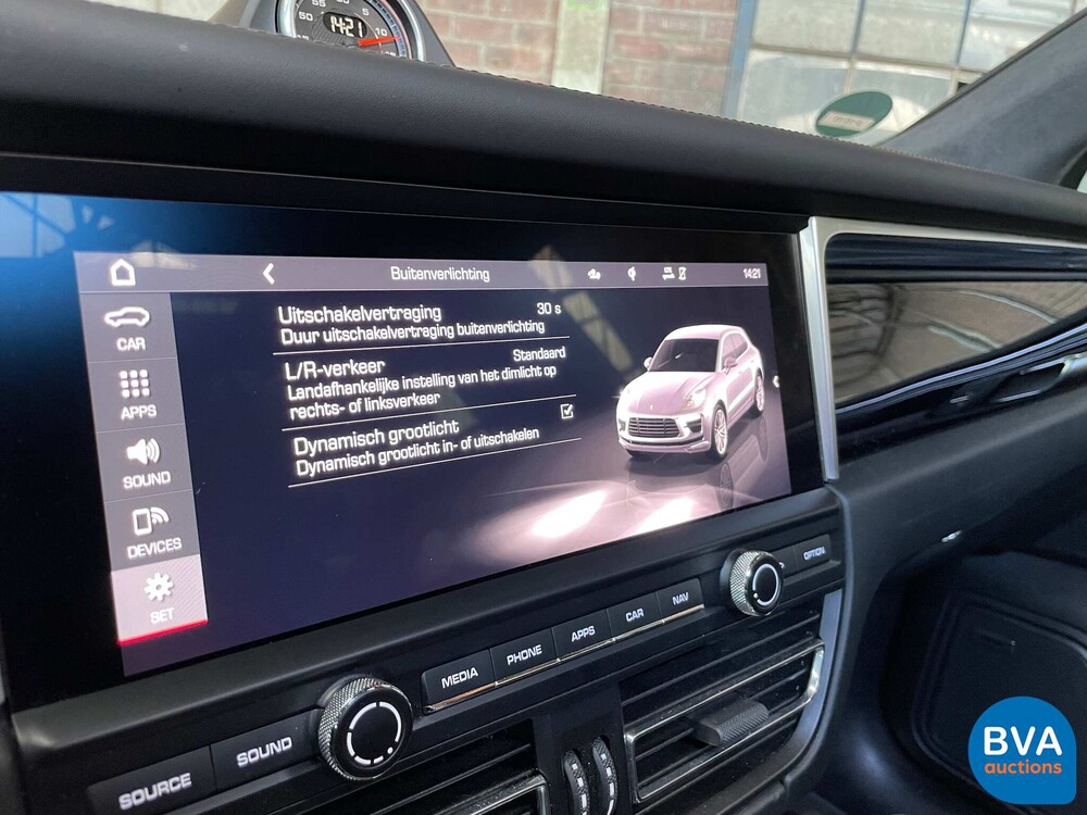 Porsche Macan Turbo 2.9 SportChrono 441pk 2020, J-177-TT