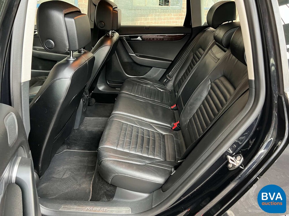 Volkswagen Passat Variant 2.0 TDI DSG6 140pk Highline, TL-401-H