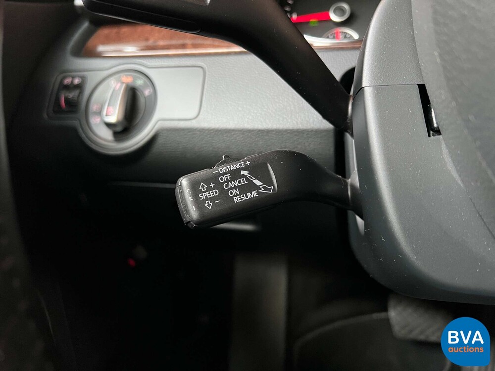 Volkswagen Passat Variant 2.0 TDI DSG6 140pk Highline, TL-401-H