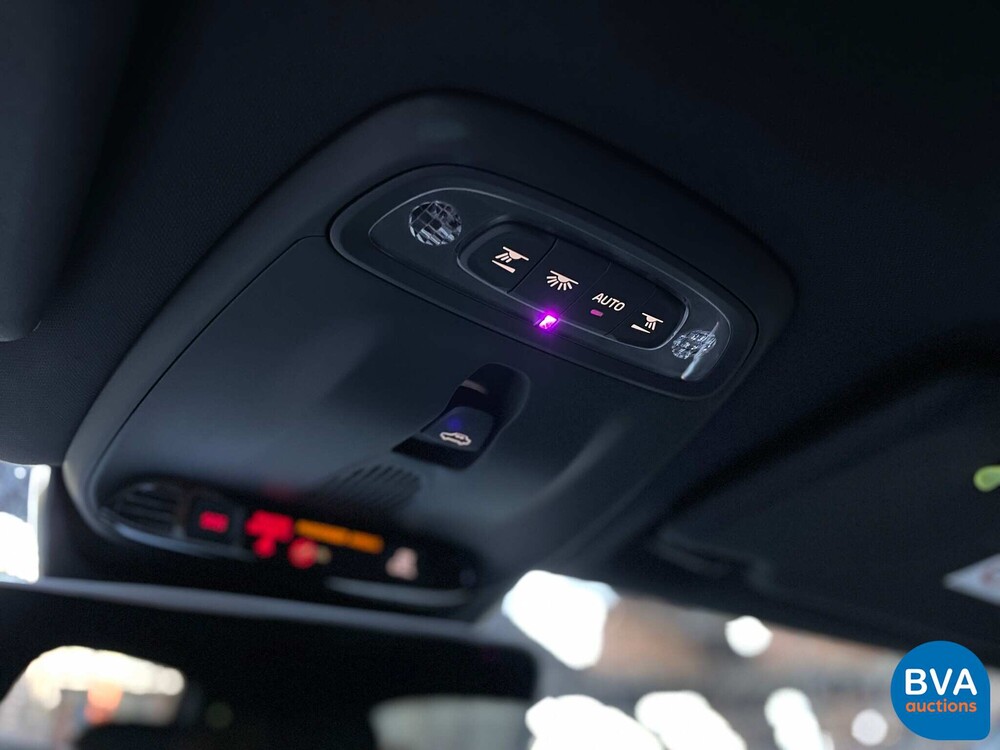 Volvo V40 2.0 D2 Nordic+ 120pk 2016, KT-159-F Orig. NL