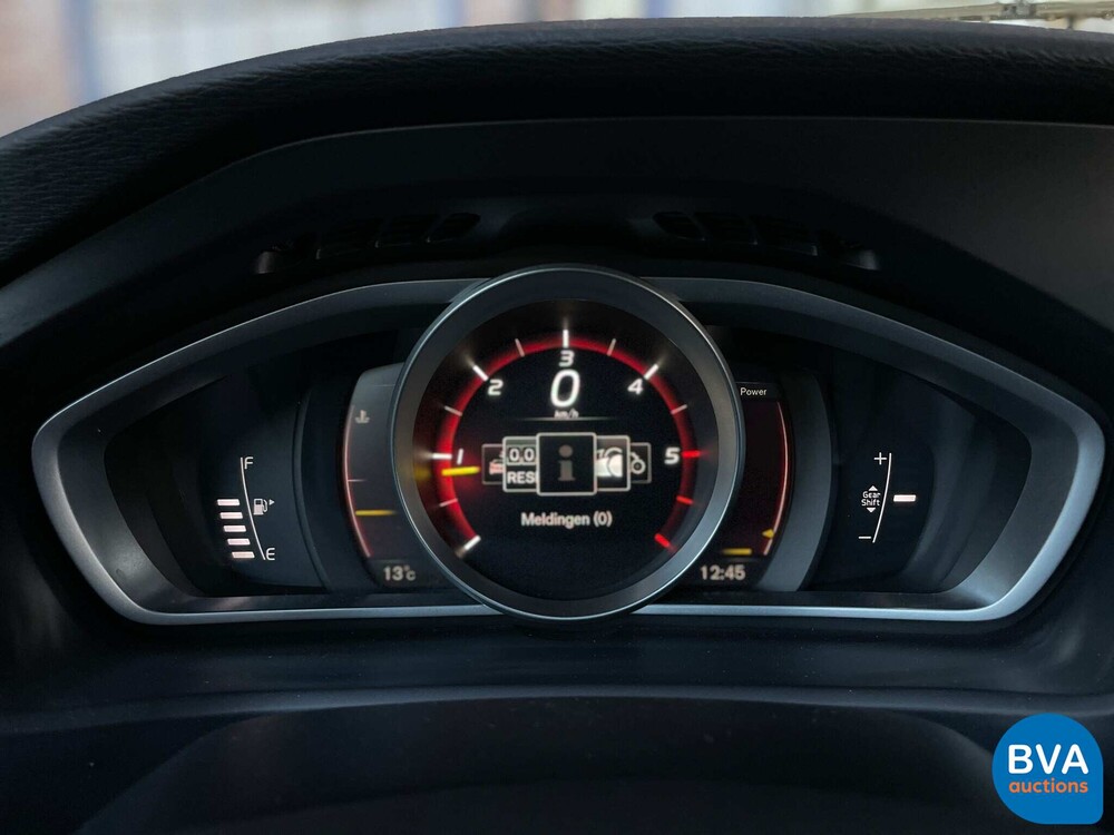 Volvo V40 2.0 D2 Nordic+ 120pk 2016, KT-159-F Orig. NL