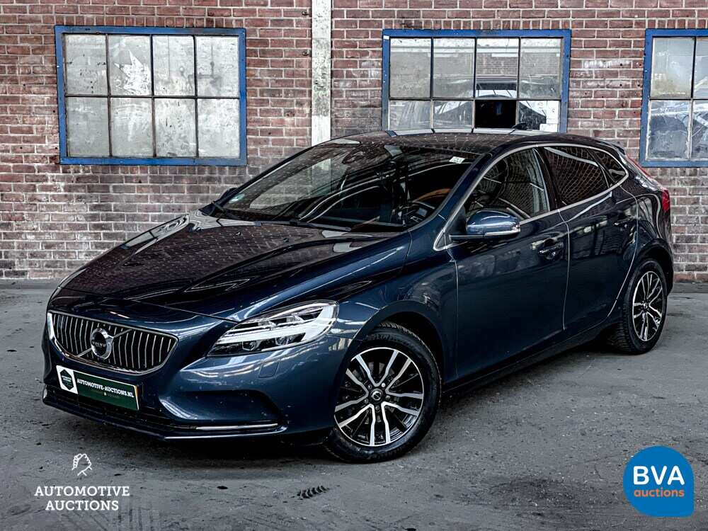 Volvo V40 2.0 D2 Nordic+ 120hp 2016, KT-159-F Orig. NL.