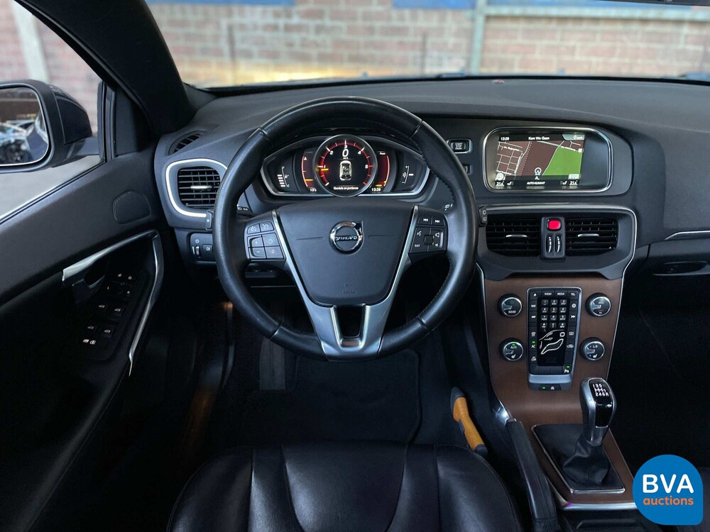 Volvo V40 2.0 D2 Nordic+ 120pk 2016, KT-159-F Orig. NL