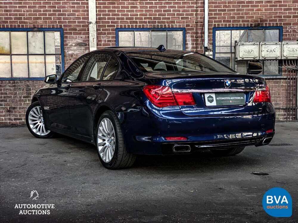 BMW 750i High Executive F04 4.4 V8 7-serie 407pk 2009
