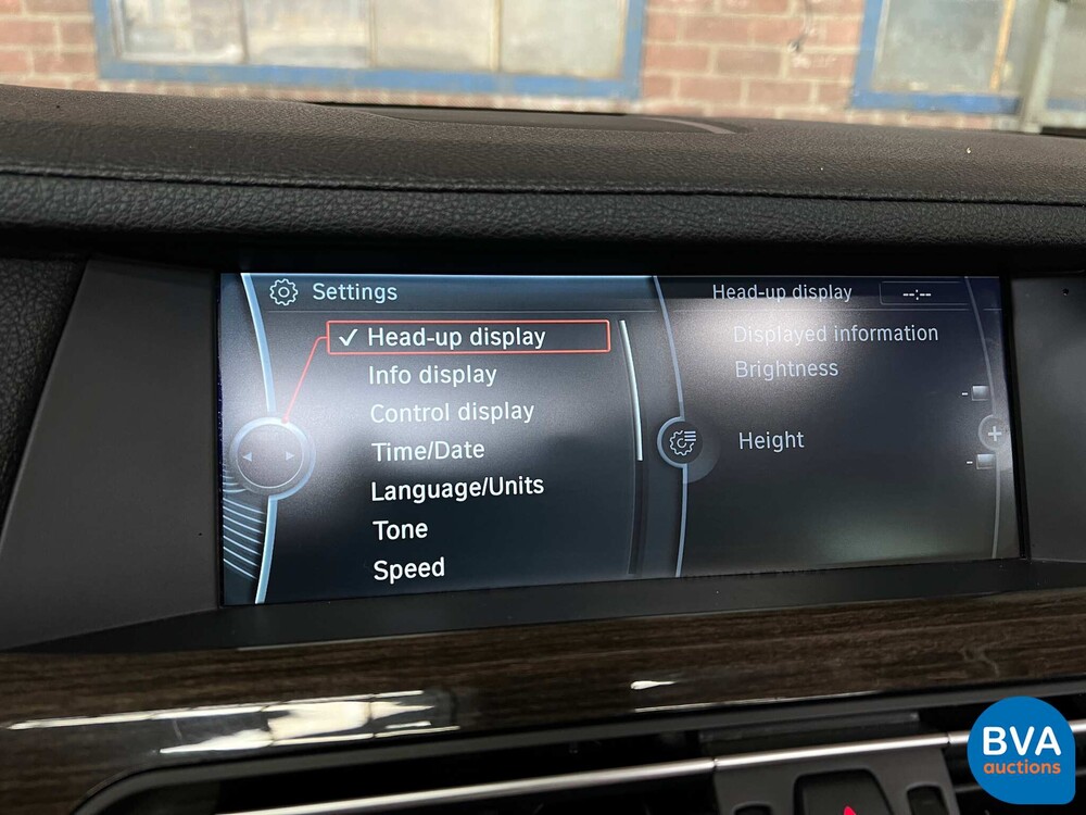 BMW 750i High Executive F04 4.4 V8 7-serie 407pk 2009