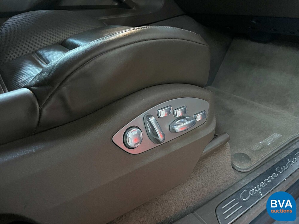 Porsche Cayenne Turbo 4.8 V8 500 PS 2010.