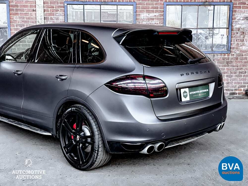 Porsche Cayenne Turbo 4.8 V8 500 PS 2010.