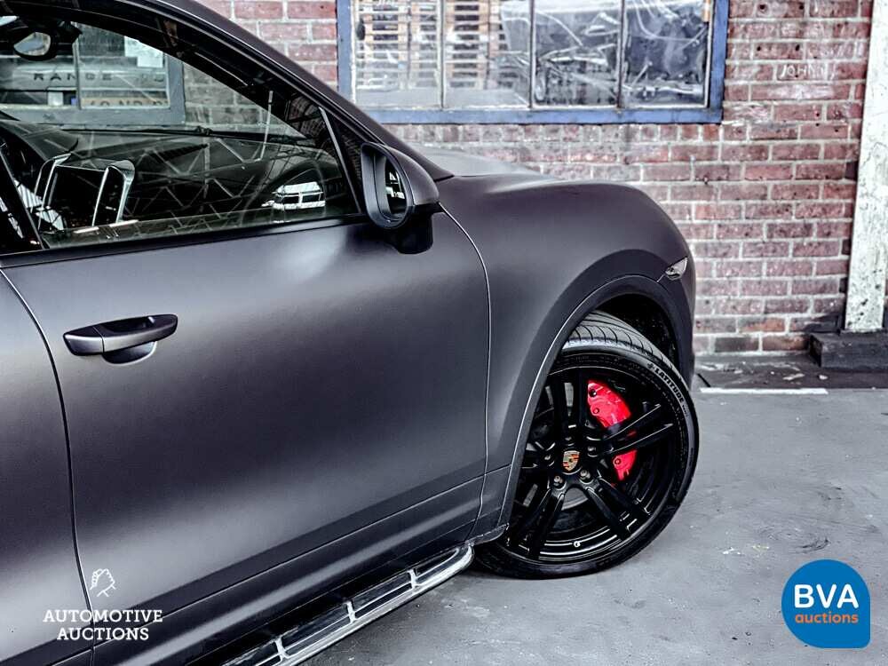 Porsche Cayenne Turbo 4.8 V8 500 PS 2010.