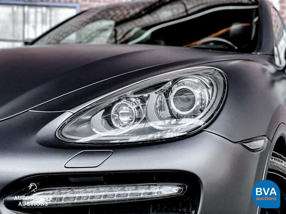 Porsche Cayenne Turbo 4.8 V8 500 PS 2010.