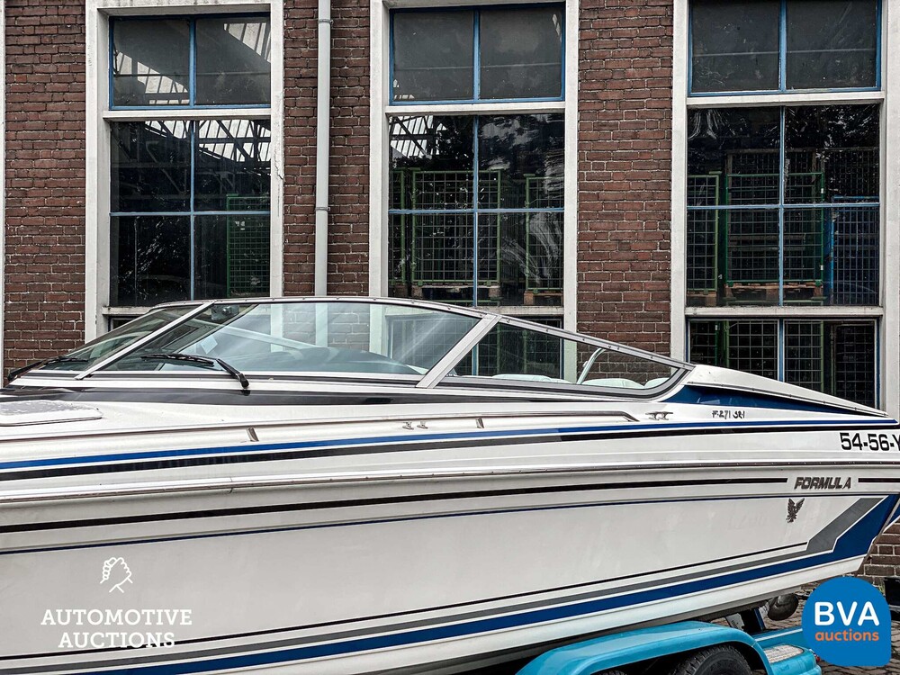 Formula 271SR1 Speedboot 230pk met trailer 1996, 54-56-YB -No RESERVE-
