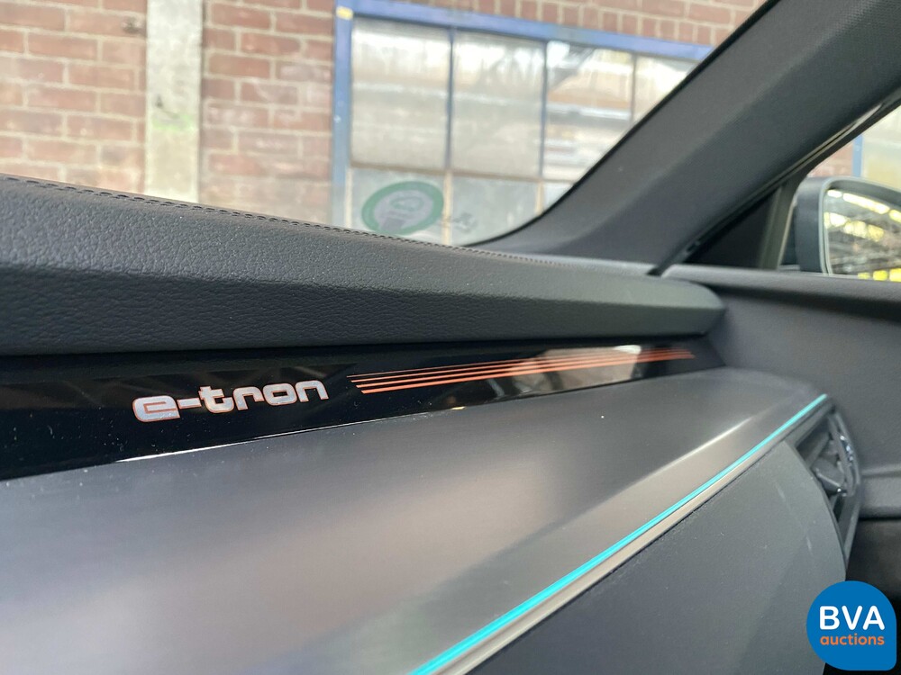 Audi e-tron 55 Quattro 408pk 2019 -Org. NL-, H-866-BH