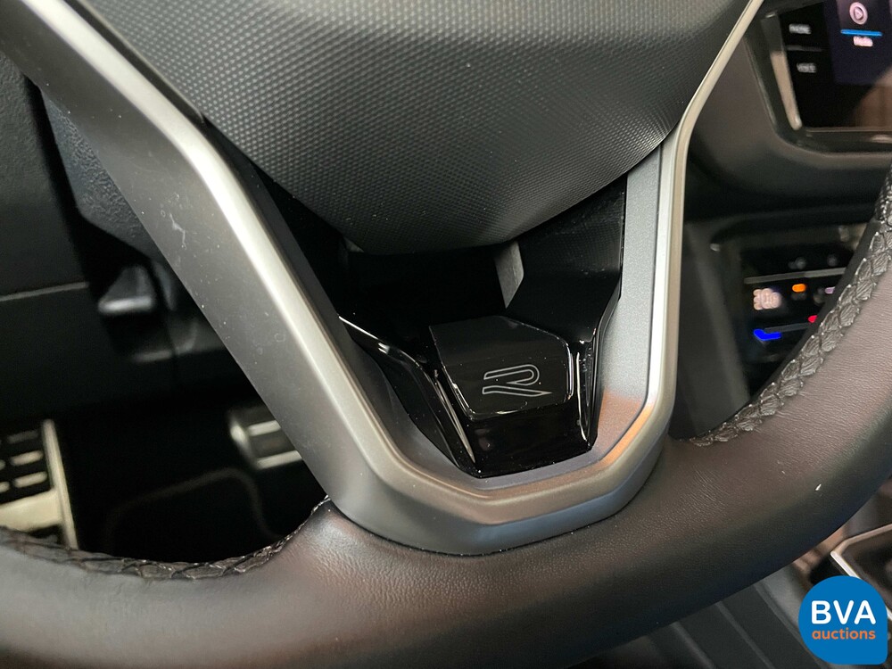 Volkswagen Tiguan 1.5 TSI R-Line 2021 -Org. NL-Warranty, N-982-RJ.