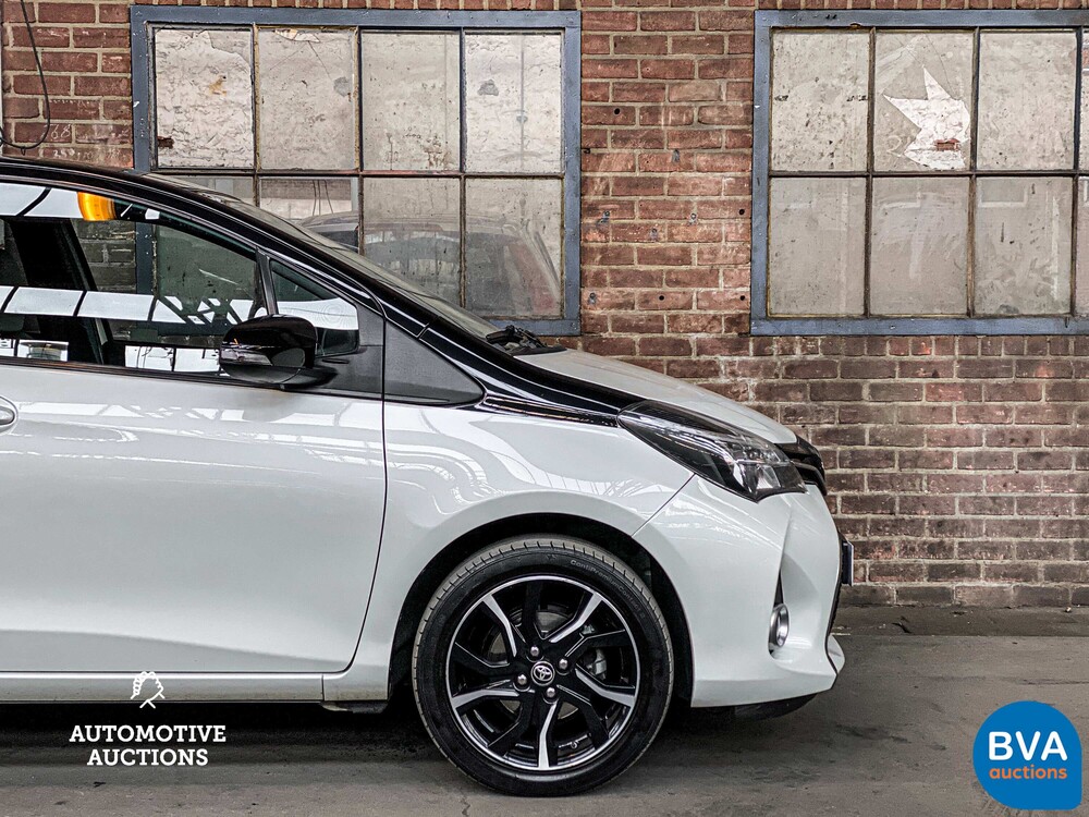 Toyota Yaris 1.3 VVT-i Trend Bi-Tone 99pk 2017, G-741-GF 